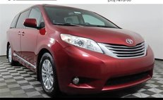 2017 Toyota Sienna XLE