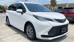 2021 Toyota Sienna LE 8-Passenger