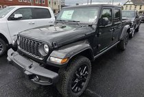 2025 Jeep Gladiator NightHawk