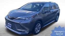 2023 Toyota Sienna Platinum 7-Passenger