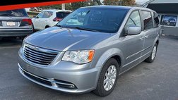 2016 Chrysler Town and Country Touring