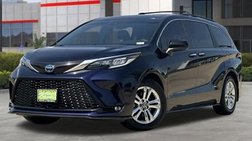 2023 Toyota Sienna XSE 7-Passenger