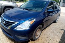 2018 Nissan Versa S