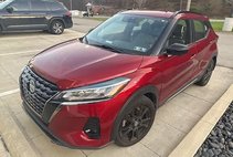 2021 Nissan Kicks SR