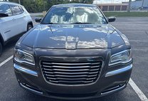 2013 Chrysler 300 Base