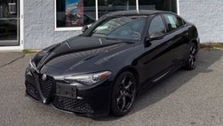 2023 Alfa Romeo Giulia Estrema