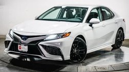 2022 Toyota Camry Hybrid XSE