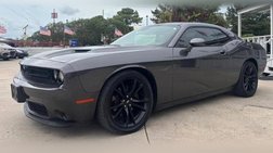 2017 Dodge Challenger SXT
