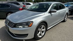 2013 Volkswagen Passat SE PZEV