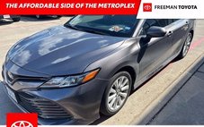 2019 Toyota Camry LE FWD