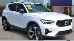 2026 Volvo XC40 B5 Plus
