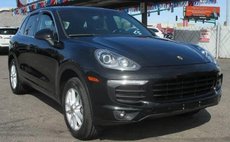 2016 Porsche Cayenne Base
