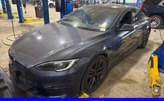 2022 Tesla Model S Base