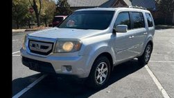2010 Honda Pilot Touring w/Navi w/DVD