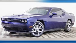 2016 Dodge Challenger SXT Plus