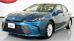 2026 Toyota Camry LE FWD