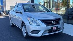 2019 Nissan Versa S Plus