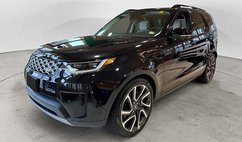 2024 Land Rover Discovery P300 S