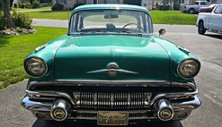 1957 Pontiac 