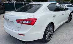 2016 Maserati Ghibli Base