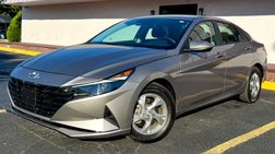 2023 Hyundai Elantra SE