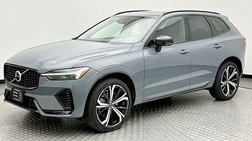 2023 Volvo XC60 B6 Ultimate Dark Theme