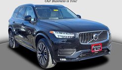 2021 Volvo XC90 T6 Momentum 7-Passenger