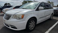 2014 Chrysler Town and Country Touring