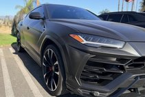 2022 Lamborghini Urus Base