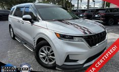 2023 Kia Carnival LX