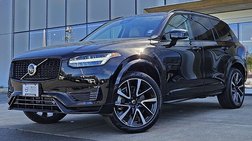 2023 Volvo XC90 Recharge T8 Ultimate Dark Theme