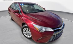 2017 Toyota Camry Hybrid LE FWD
