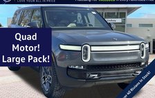 2023 Rivian R1S Adventure