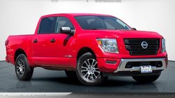 2022 Nissan Titan SV