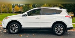 2017 Toyota RAV4 Hybrid XLE
