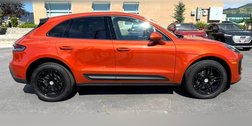 2023 Porsche Macan T