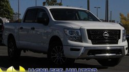 2023 Nissan Titan SV