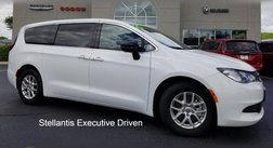 2025 Chrysler Voyager LX