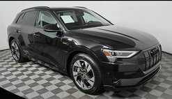 2021 Audi e-tron quattro Premium