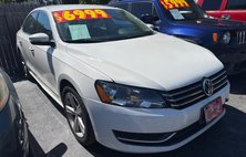 2013 Volkswagen Passat SE PZEV