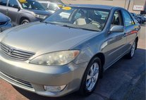 2006 Toyota Camry Standard