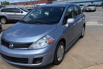2011 Nissan Versa 1.8 S