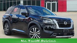 2025 Nissan Pathfinder Platinum