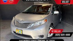 2017 Toyota Sienna LE