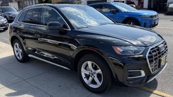 2023 Audi Q5 quattro Premium 40 TFSI