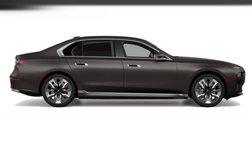 2027 BMW i7 60 xDrive