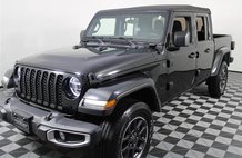 2022 Jeep Gladiator Sport S