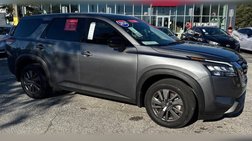 2024 Nissan Pathfinder S