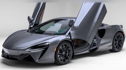 2023 McLaren Artura Base