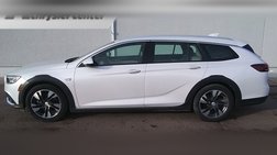 2018 Buick Regal TourX Essence